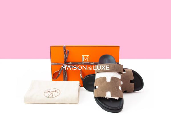 Hermes Men's Etoupe Suede Chypre Sandal 44 Shoes – MAISON de