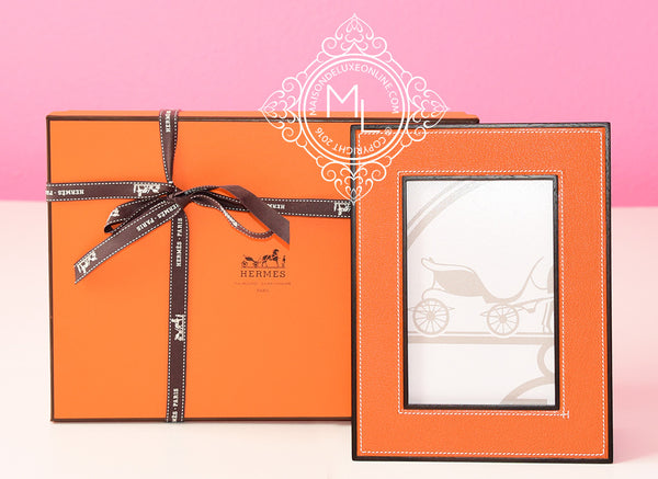 HERMES ポスターフレーム オレンジ Hermes Classic Pleiade Pumpkin Leather Photo Picture Frame Avalon