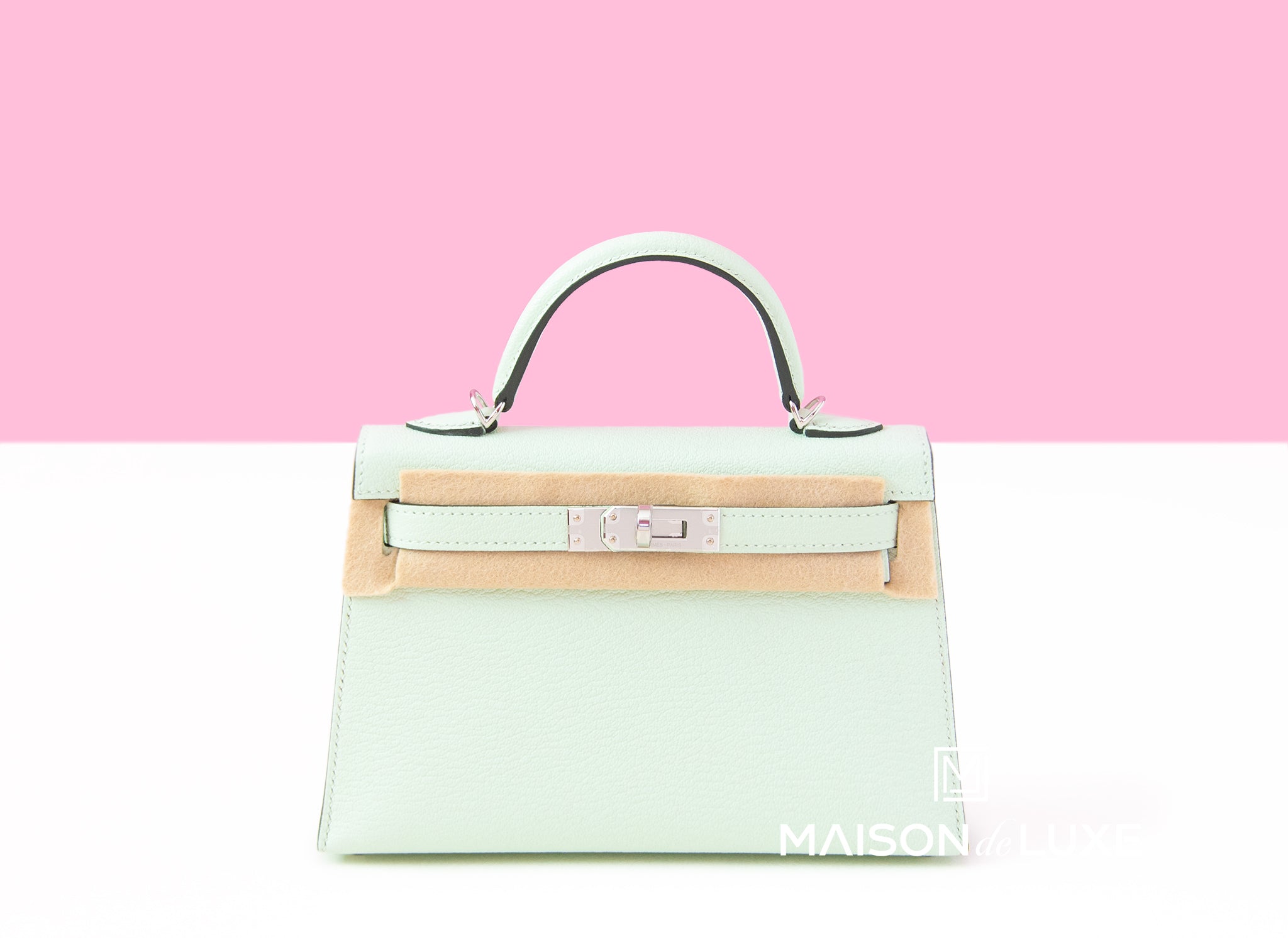 Hermes Limited Edition Verso Mini Kelly 20 Sellier Bag Vert Rousseau & –  Mightychic