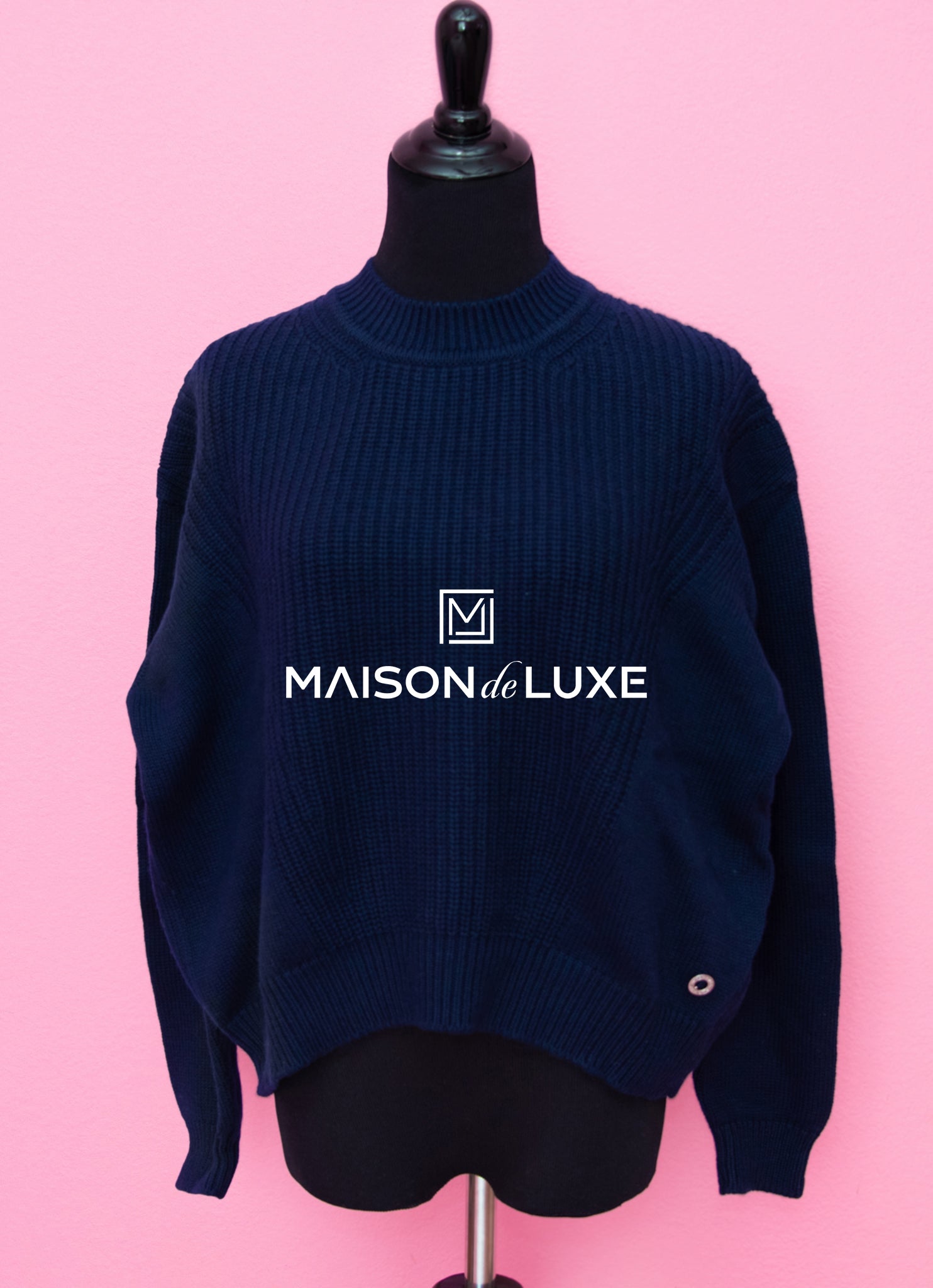 Hermes Scottish Cashmere Blue Navy Oversized Sweater 34 – MAISON