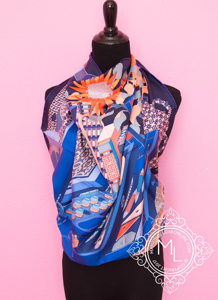 Hermes Blue Corail Twill Silk 90 cm Les tresors d'un Artiste Scarf