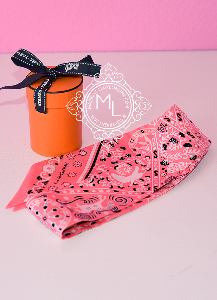 Hermes Rose Malabar Pink Peuple du Vent Silk Bandana Twilly - New - MAISON de LUXE - 1