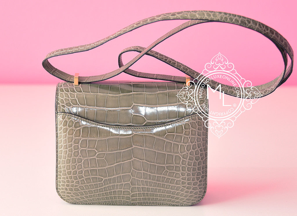 Stock Hermes Shiny Crocodile Constance24CM Bag in CK81 Gris T