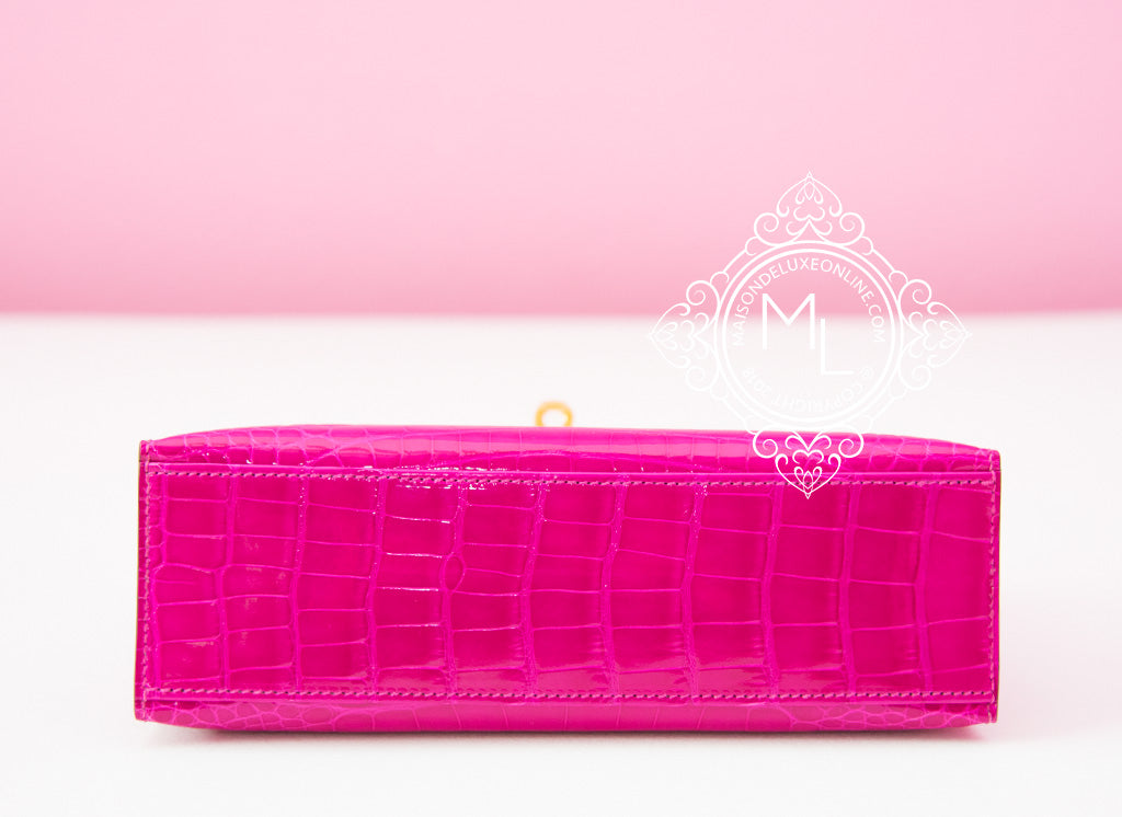 Hermes [L33] Rose Scheherazade Alligator "Kelly Classic Wallet "  Evening Clutch