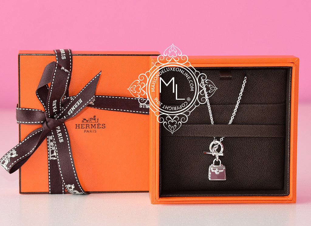 Hermes Silver Kelly Charm Pendant Necklace Fine Jewelry – MAISON