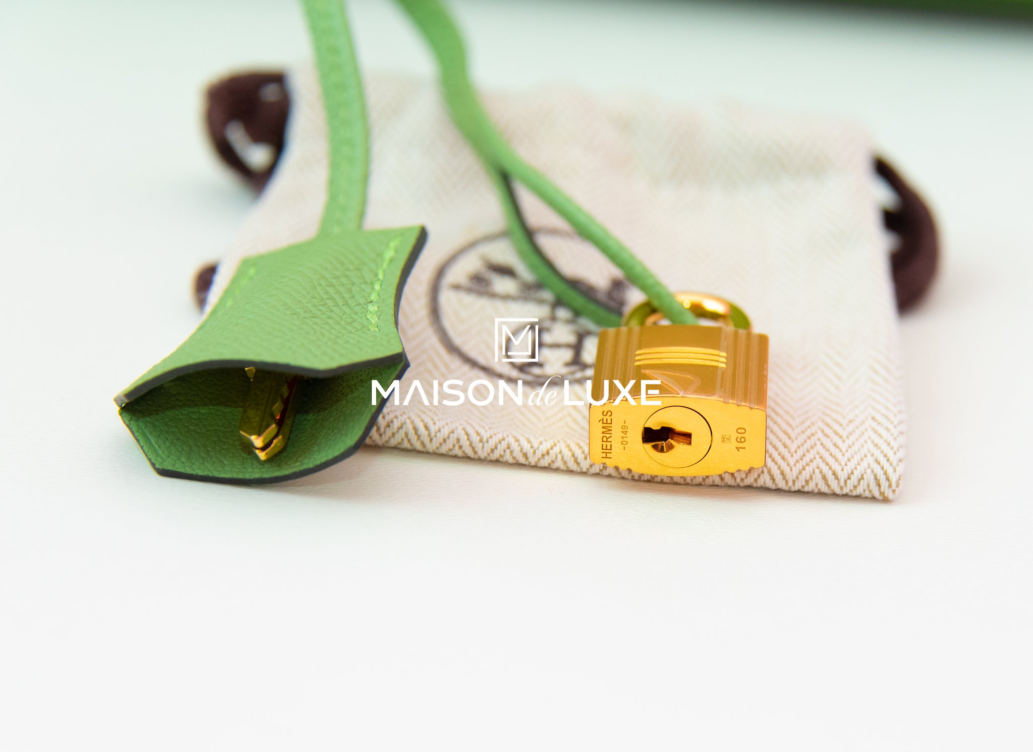 Shop HERMES Kelly Hermes Kelly 28 Vert Criquet Epsom PHW Y by Kenista