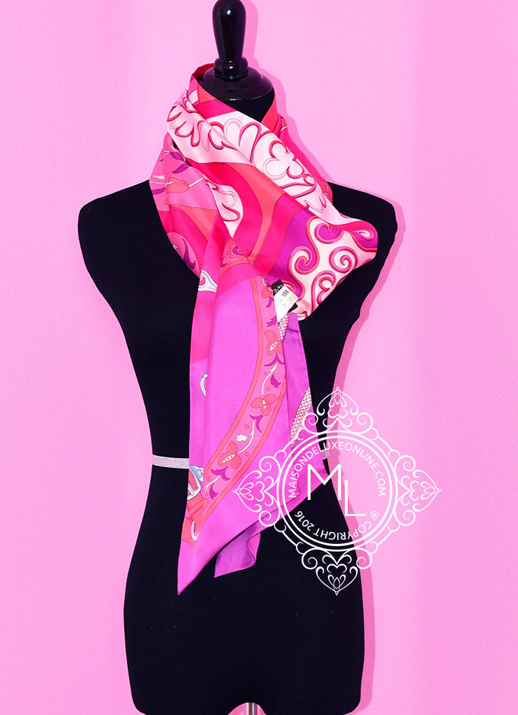 Hermes Twilly Scarf Isola Di Primavera Noir/Veil/Rose Silk 100