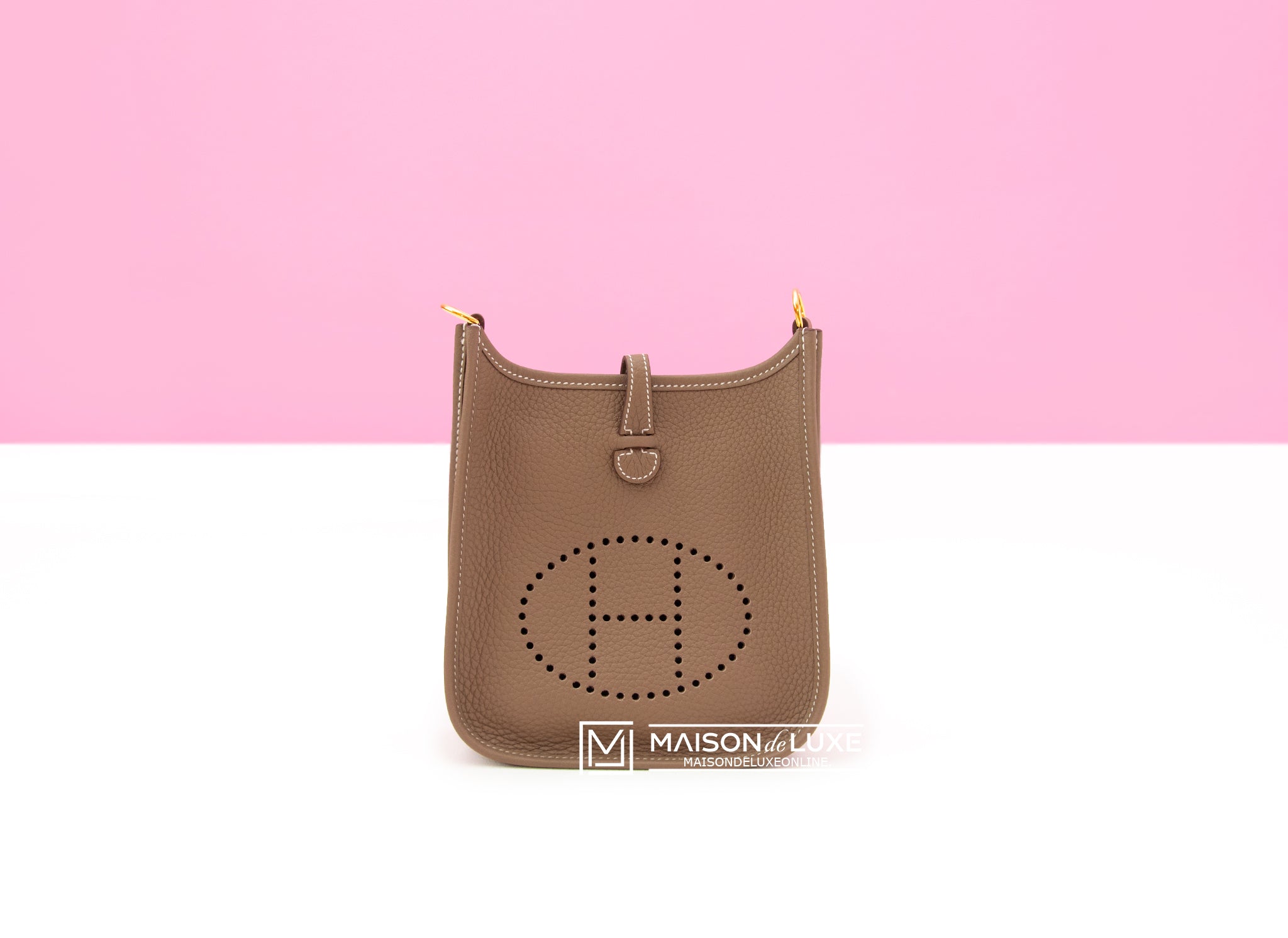 Hermès Evelyne TPM: The Perfect Mini Crossbody Bag, Handbags and  Accessories