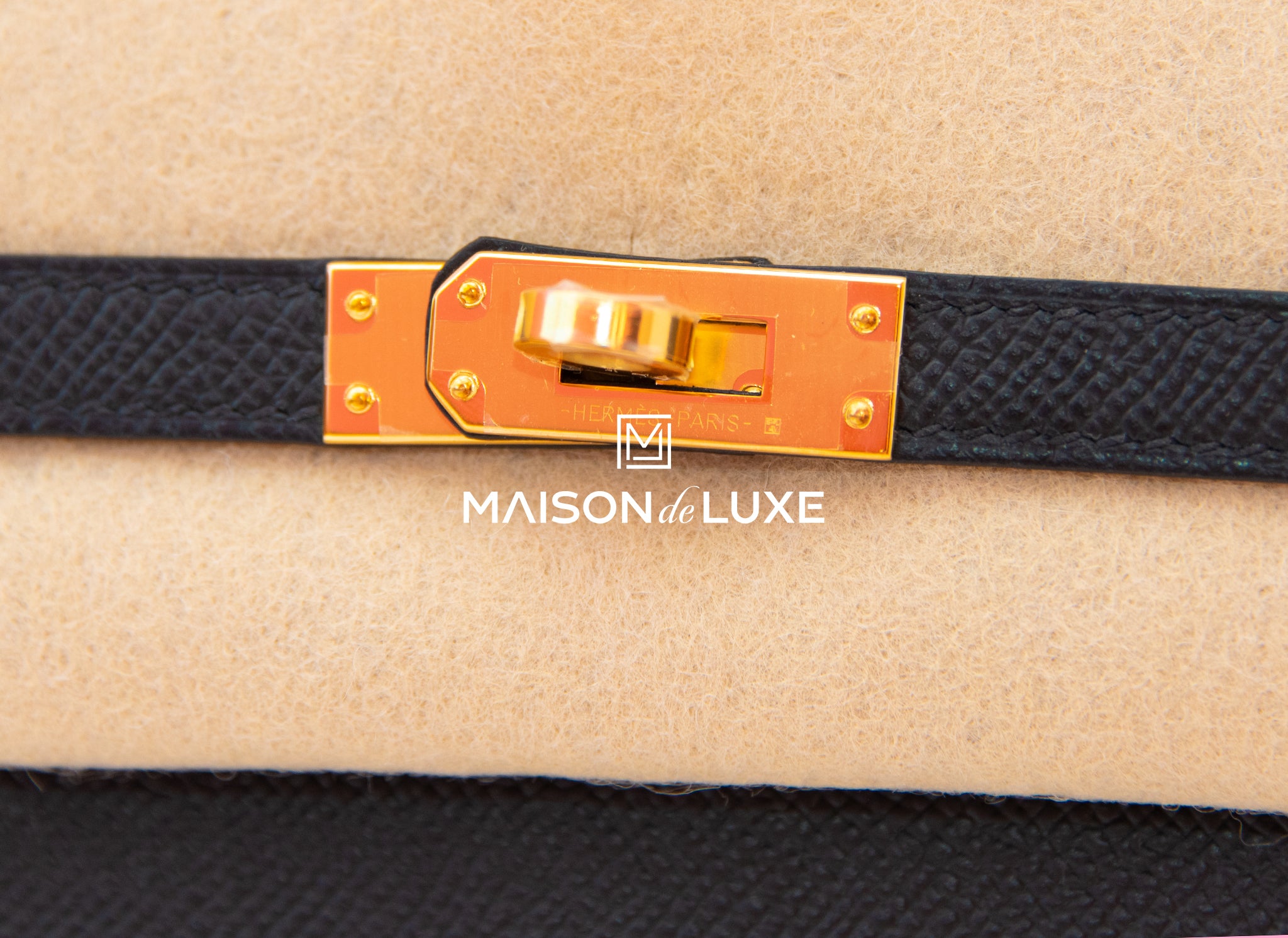 Hermes Kelly Sellier 25 Black Epsom Gold Hardware-1 – Madison Avenue Couture