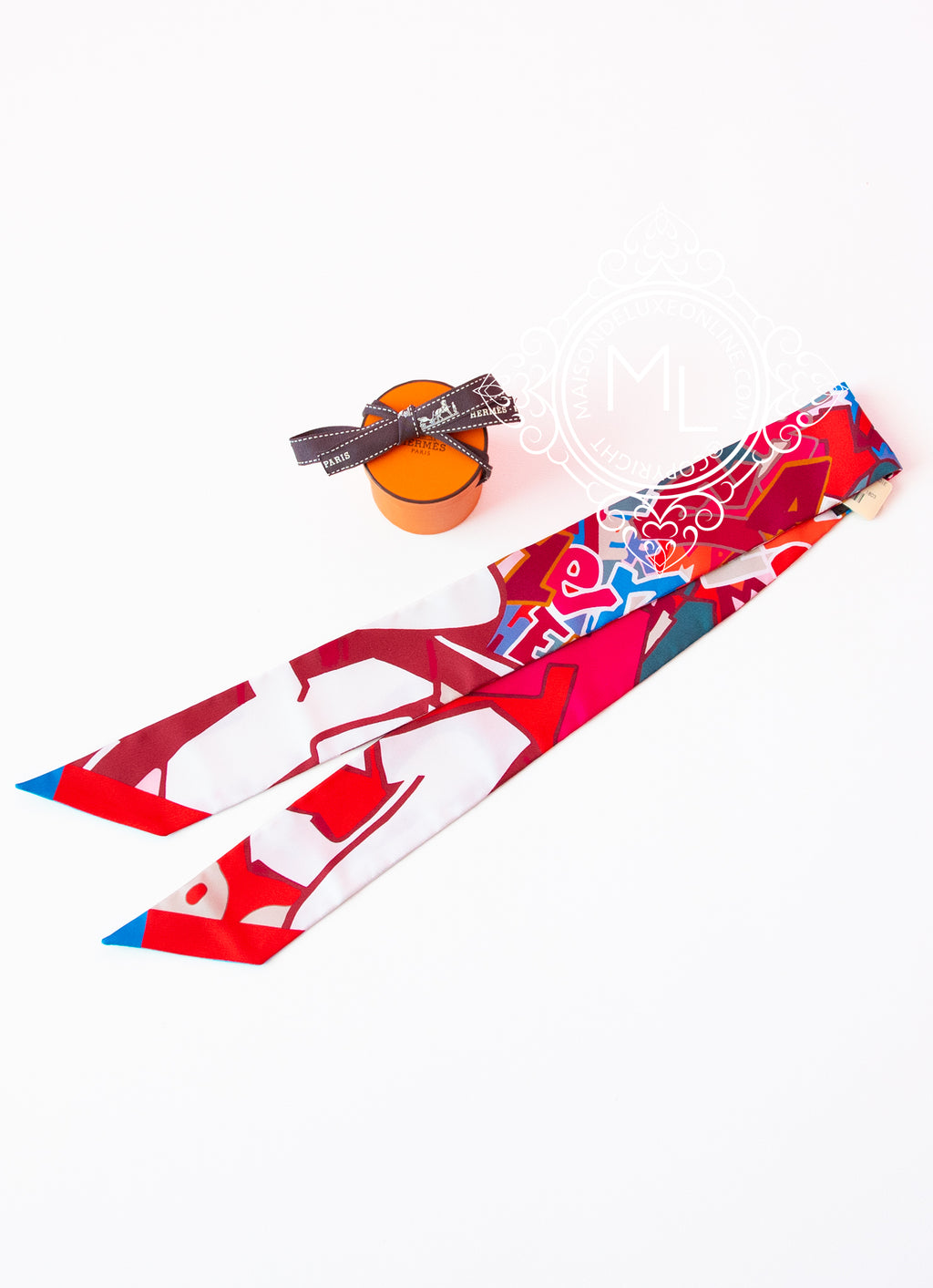Hermes Red Pink Graff Twilly Silk Scarf Shawl Wrap Handle – MAISON de LUXE