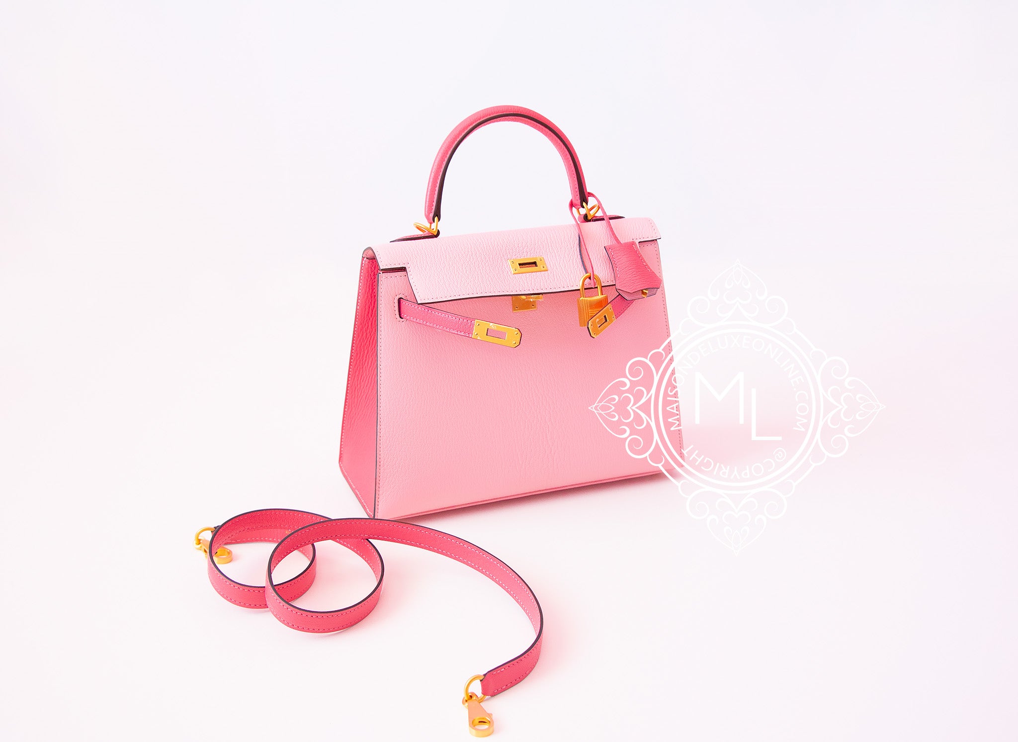 Hermes Special Order (HSS) Kelly Sellier 25 Rose Sakura and Nata Chevre  Brushed Gold Hardware