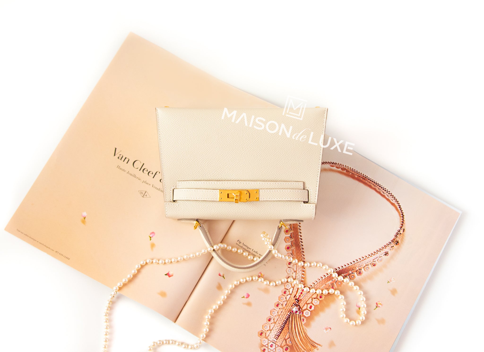 A CRAIE EPSOM LEATHER MINI KELLY 20 II WITH GOLD HARDWARE, HERMÈS, 2019