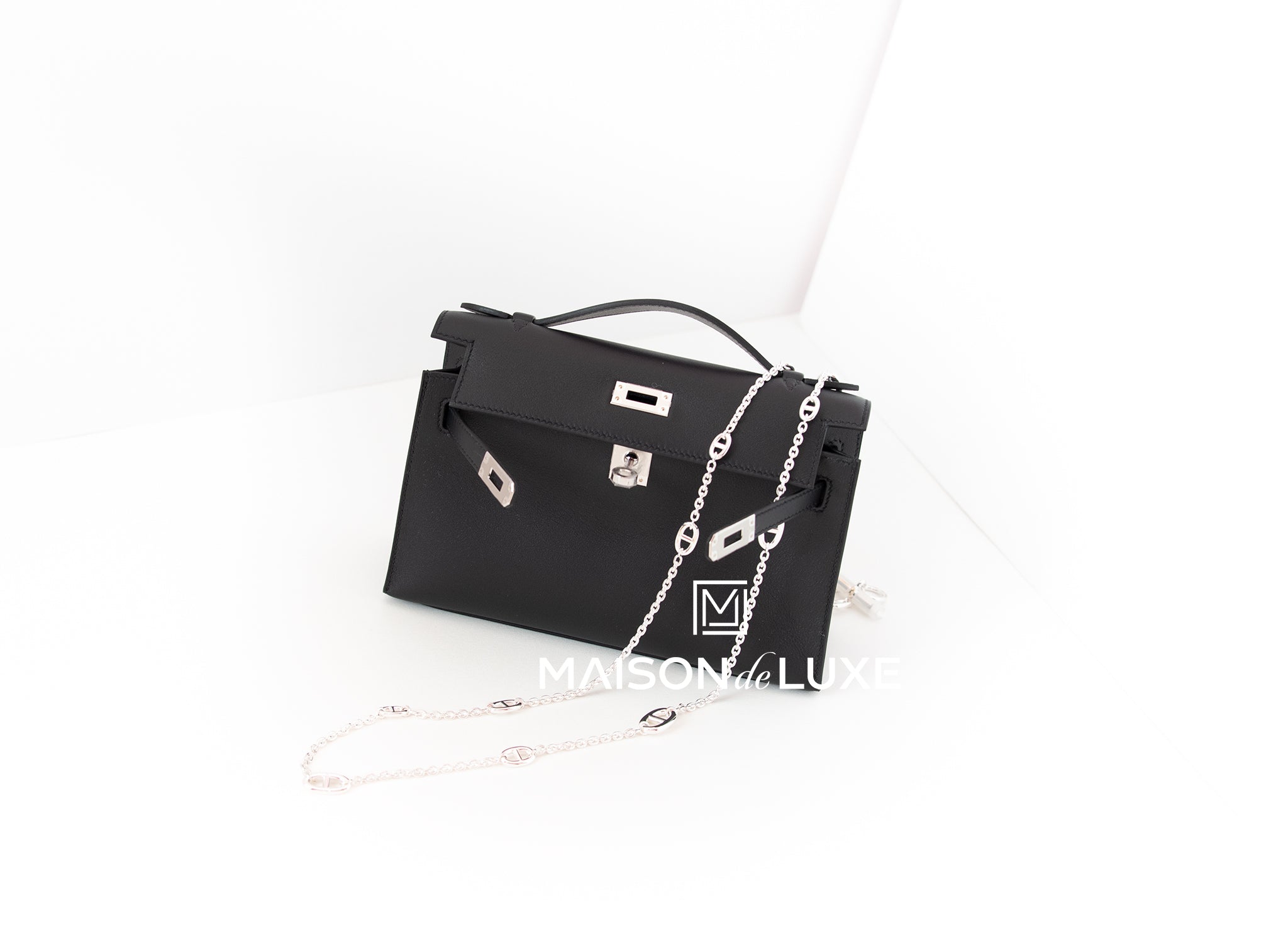 Brand new Hermes Mini Kelly Pochette Black Swift ○ Labellov