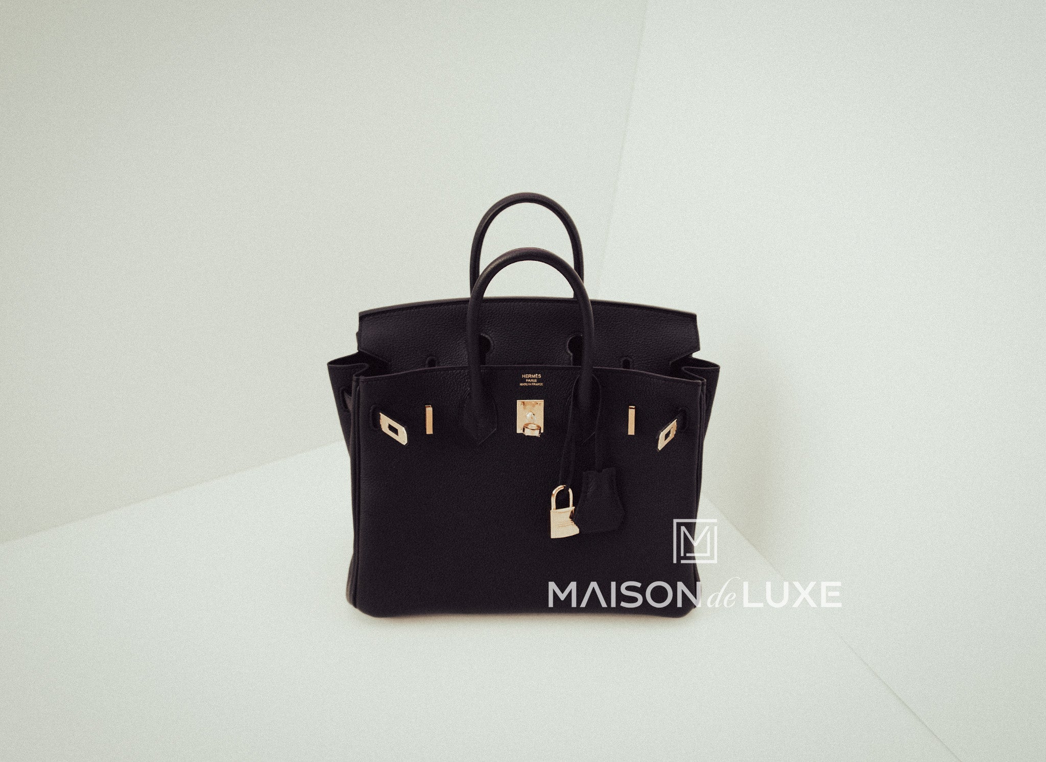 Hermès Birkin 25 Noir (Black) Togo Gold Hardware GHW — The French