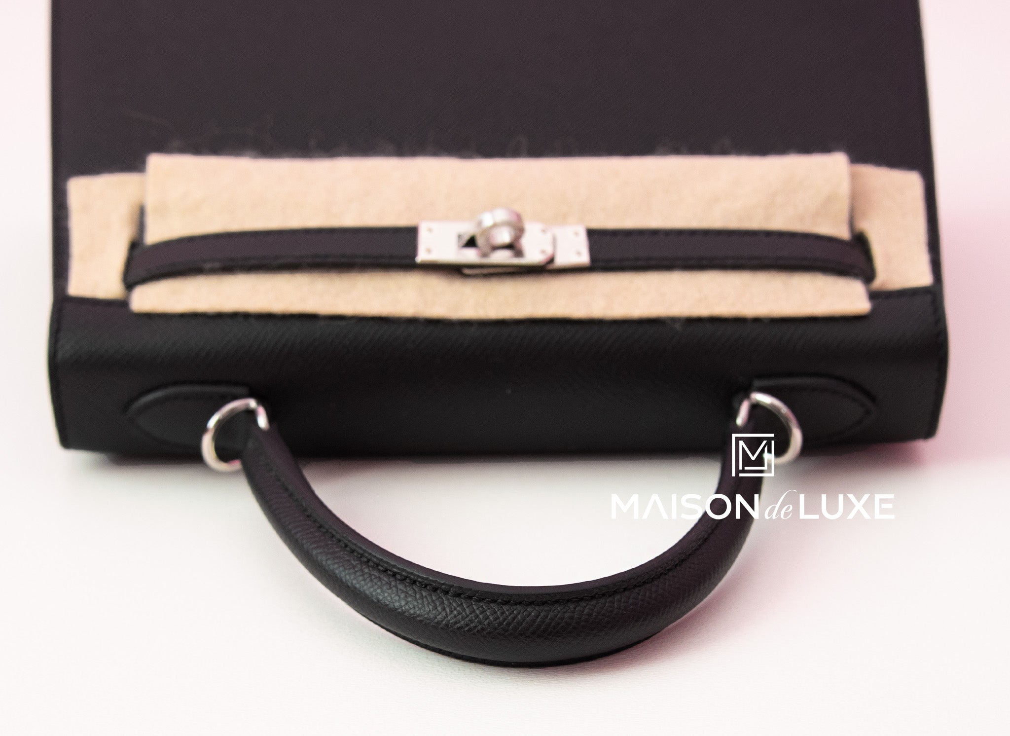 Holy Grail* Hermes Kelly 25 Sellier Handbag Black Epsom Leather With – Bags  Of Personality