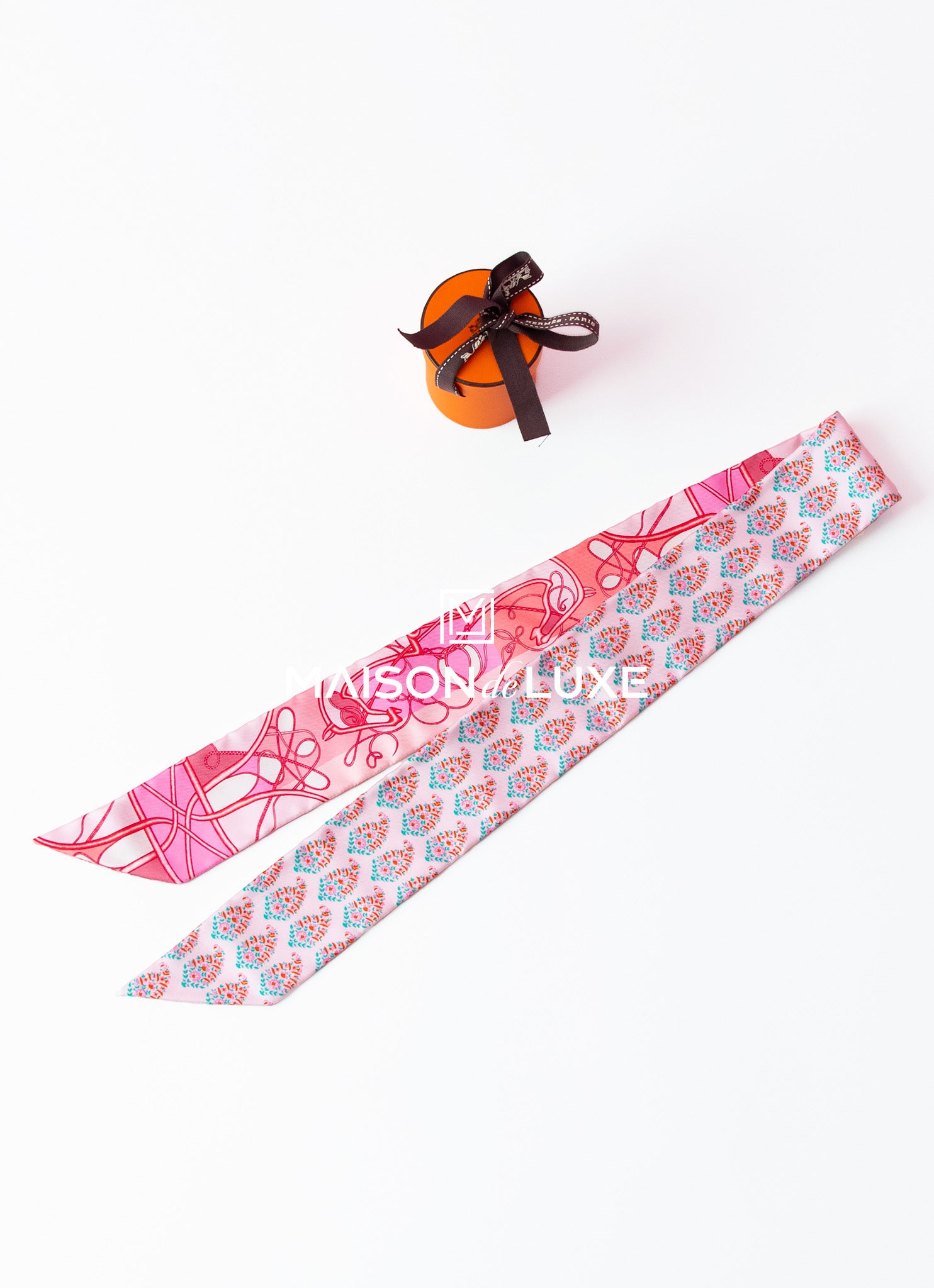 Hermes Pink Coup de Fouet au Bloc Twilly Silk Carre Scarf Shawl Wrap Handle  – MAISON de LUXE