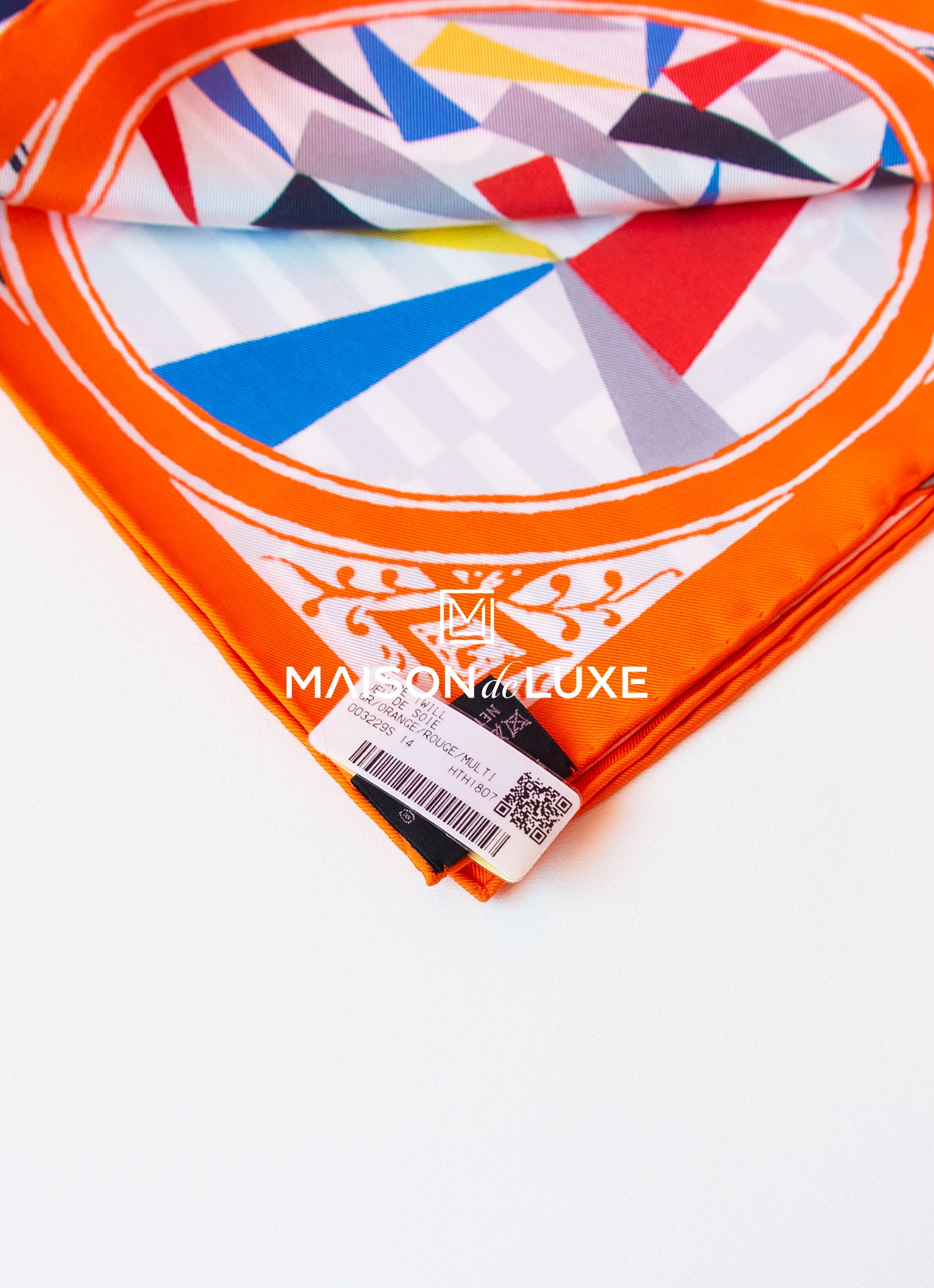 Hermes Plisse Orange Pleated Scarf 90cm - Ruby Lane