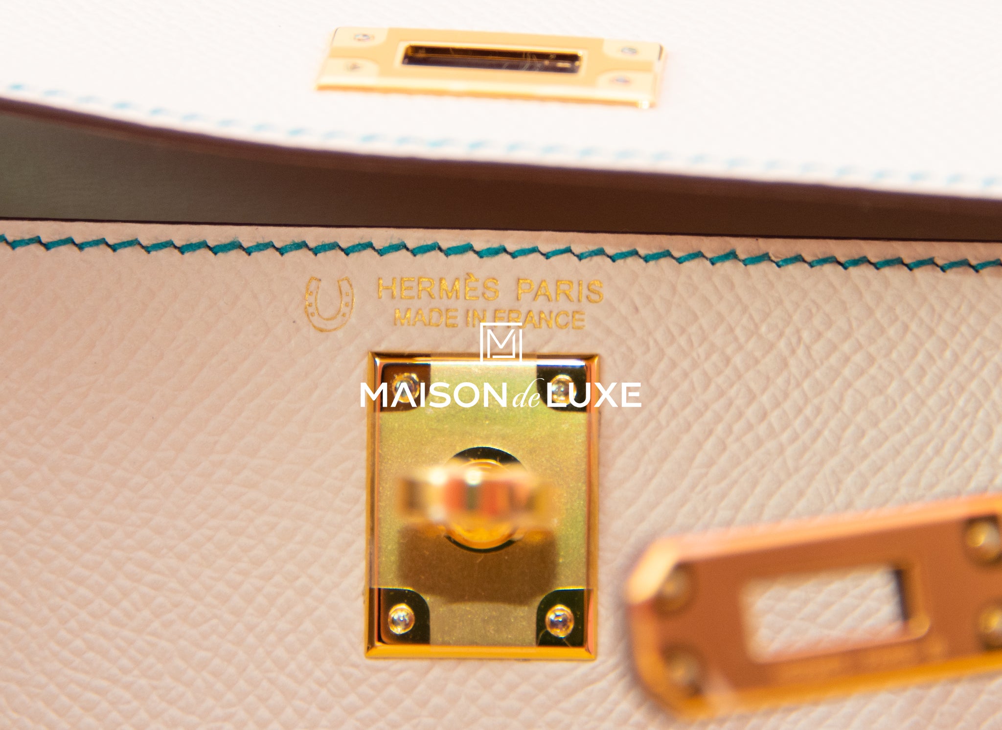 Hermès 2023 Epsom Tricolore Verso Mini Kelly II Sellier 20 - Neutrals  Handle Bags, Handbags - HER545899