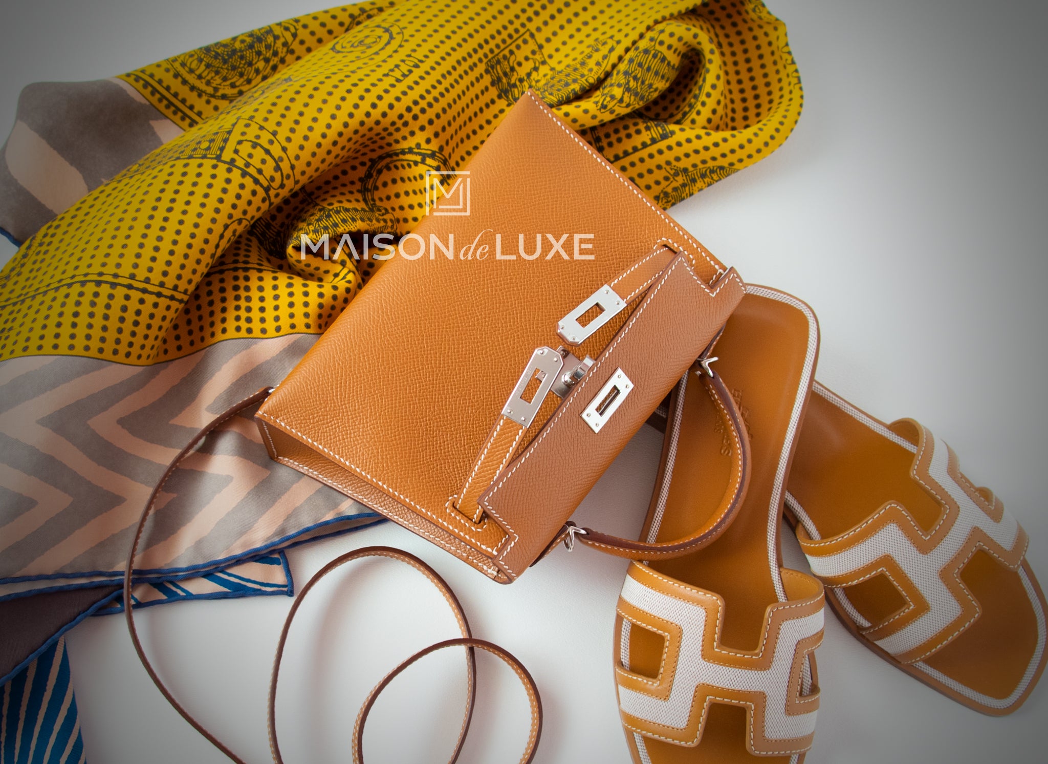 Hermes Chai 0M Epsom Mini Kelly II 20 cm Bag Pochette Clutch – MAISON de  LUXE