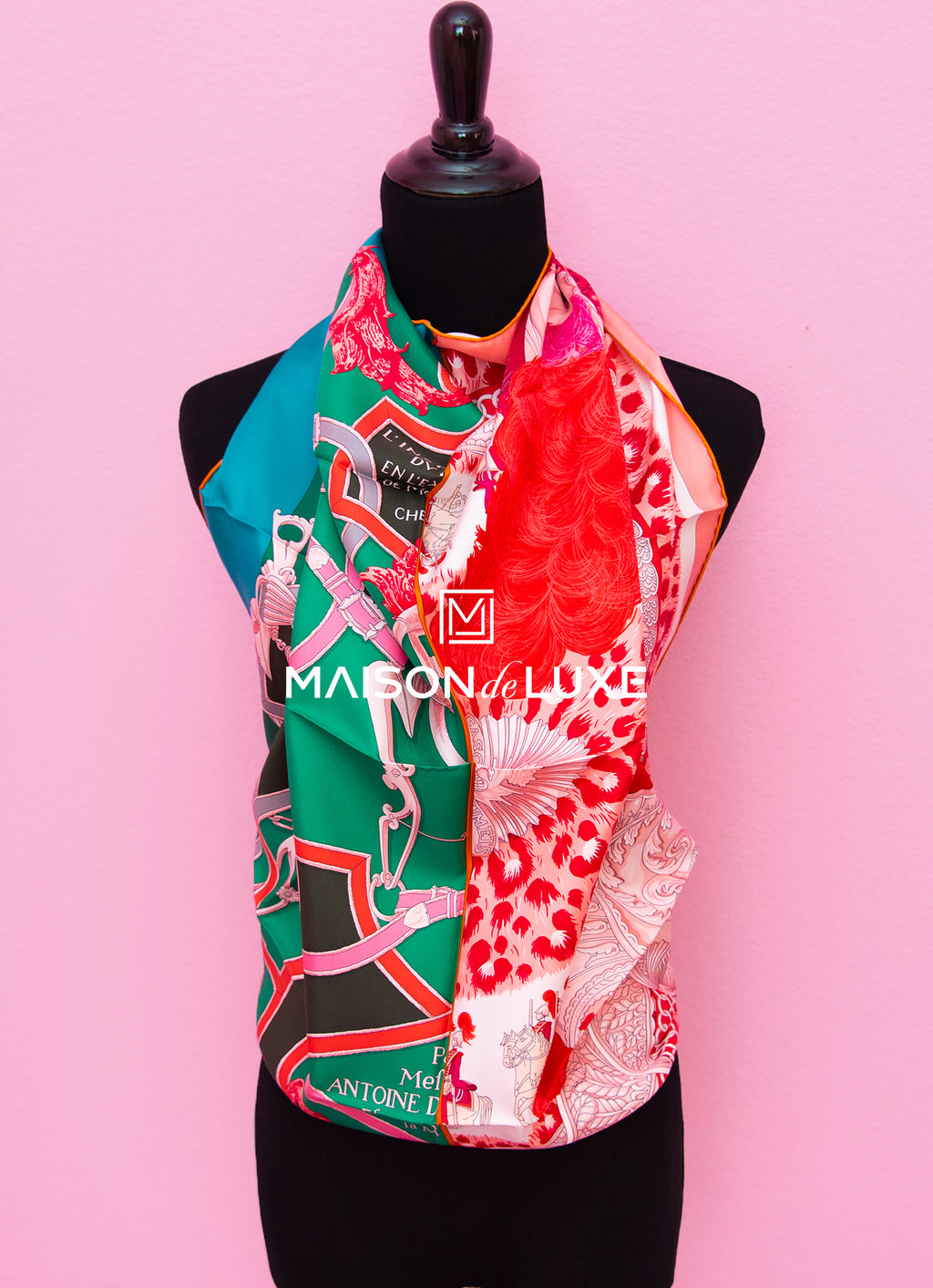 Hermes "Plumets du Roy" Green Pink Twill Silk 90 cm Scarf