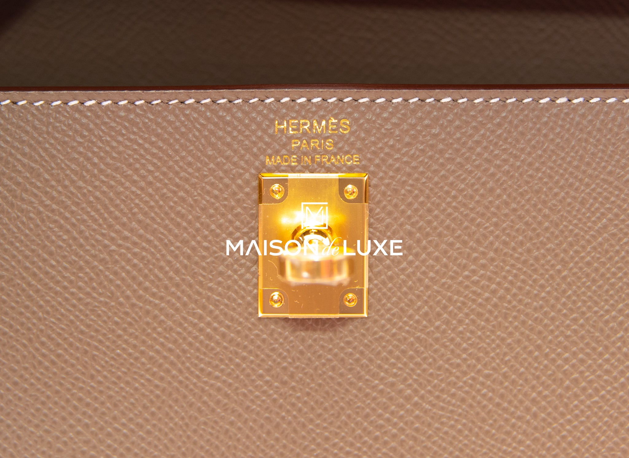 Hermès Etoupe Epsom Kelly 25 Sellier Gold Hardware, 2019 Available