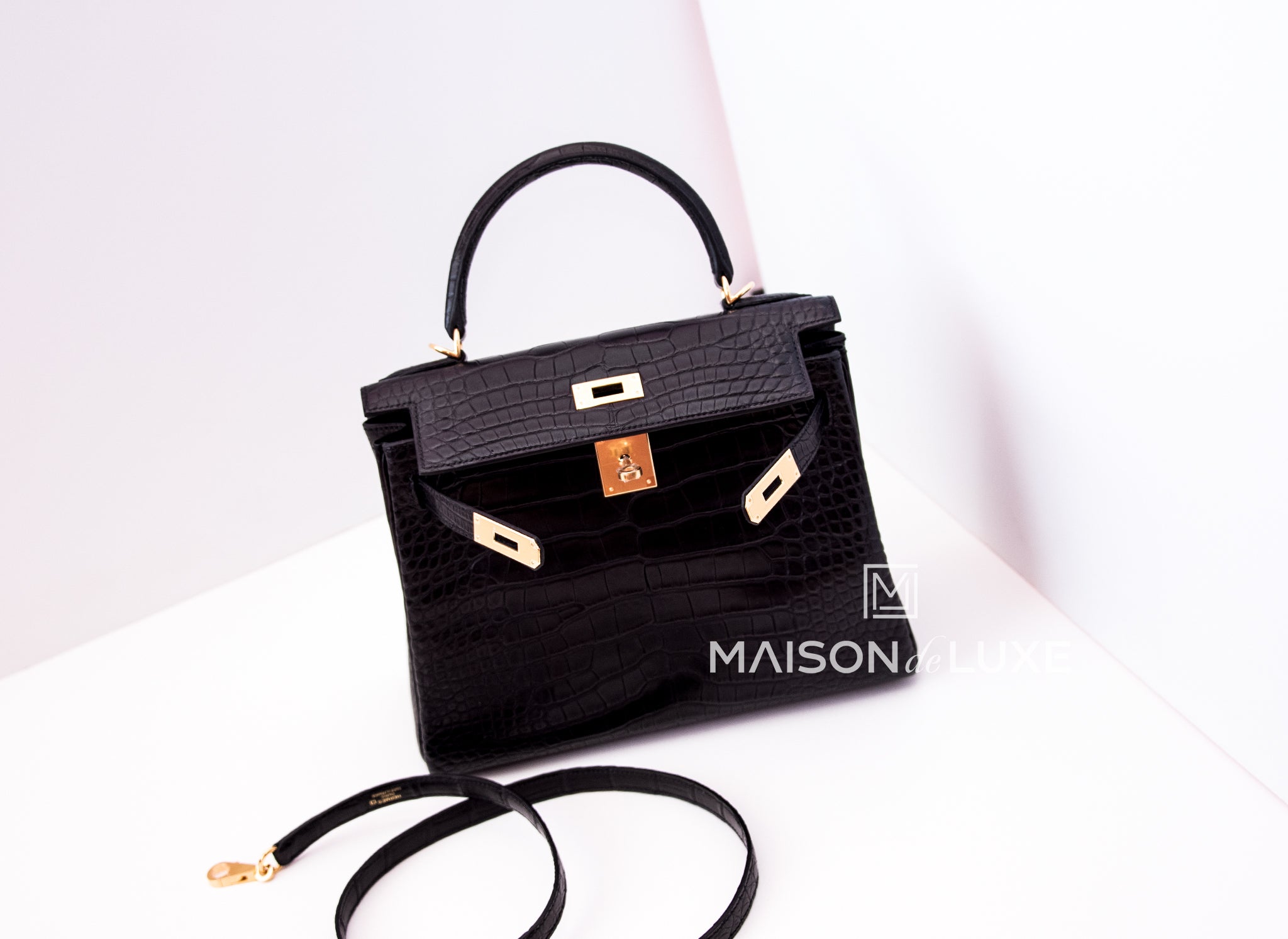 black kelly bag