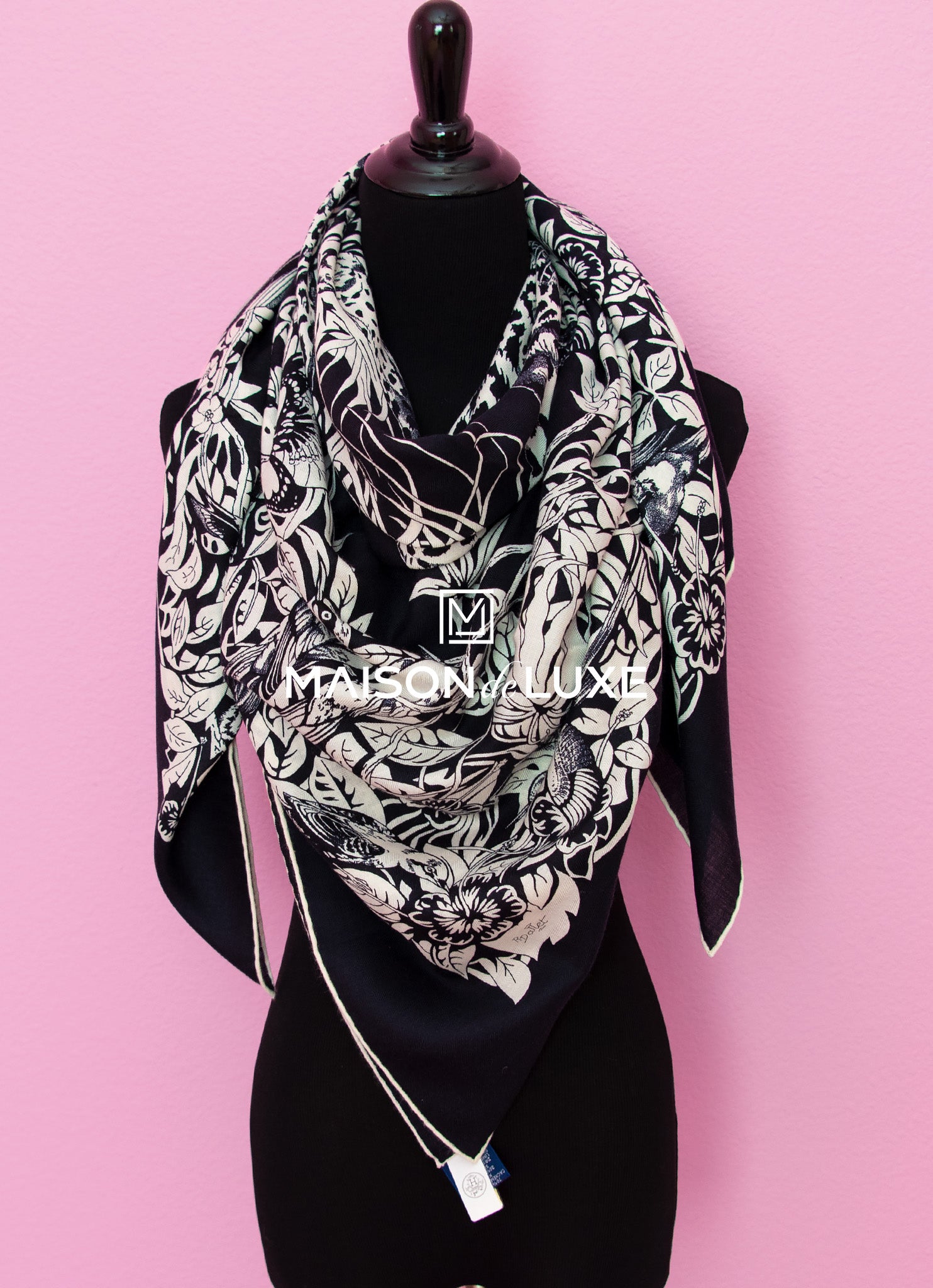 Hermes Cashmere 140 GM Jungle Love Tattoo Shawl Scarf Poncho Stole