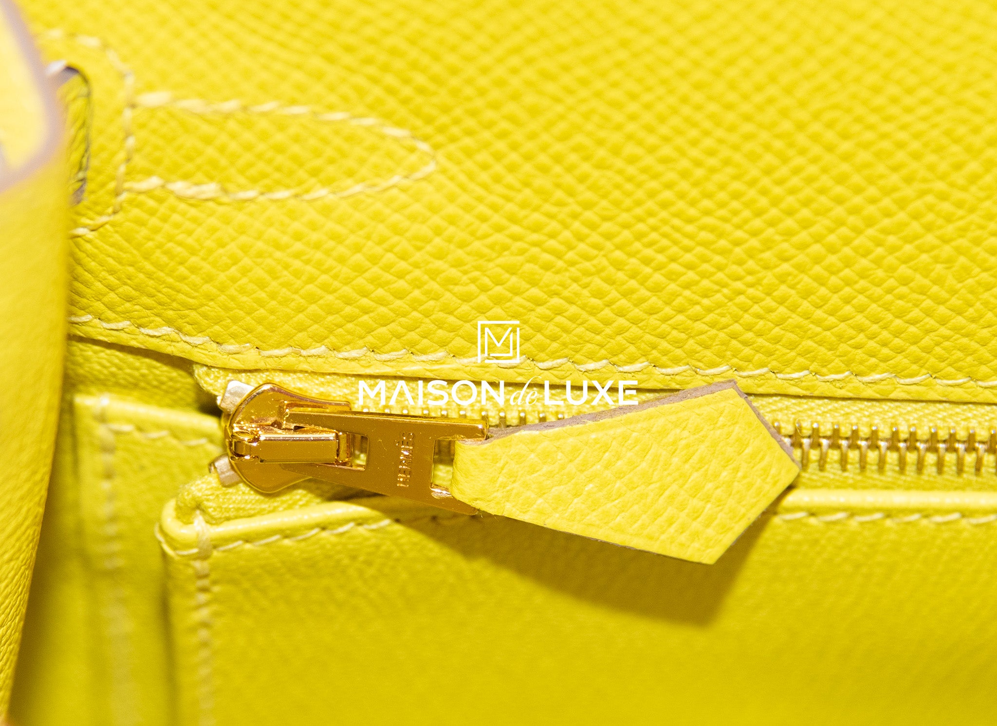 Brand New Hermes Kelly 25 Gold Epsom GHW Sold – Ruelamode