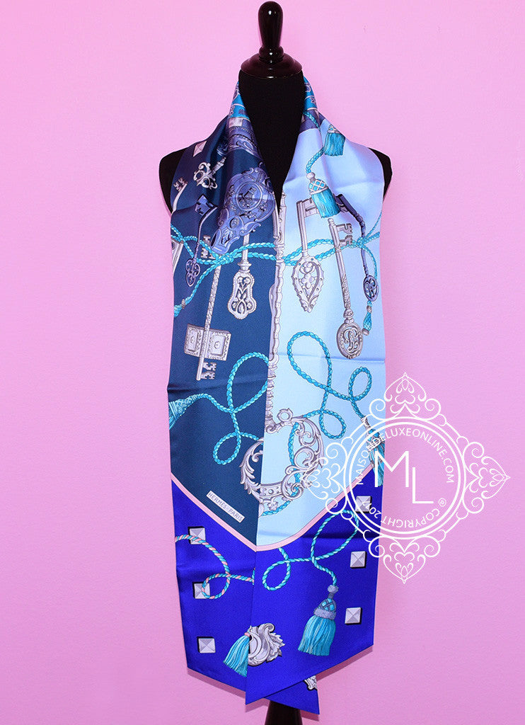 Hermes Blue Bow Tie Twilly Scarf Shawl Wrap for Birkin Kelly Constance –  MAISON de LUXE