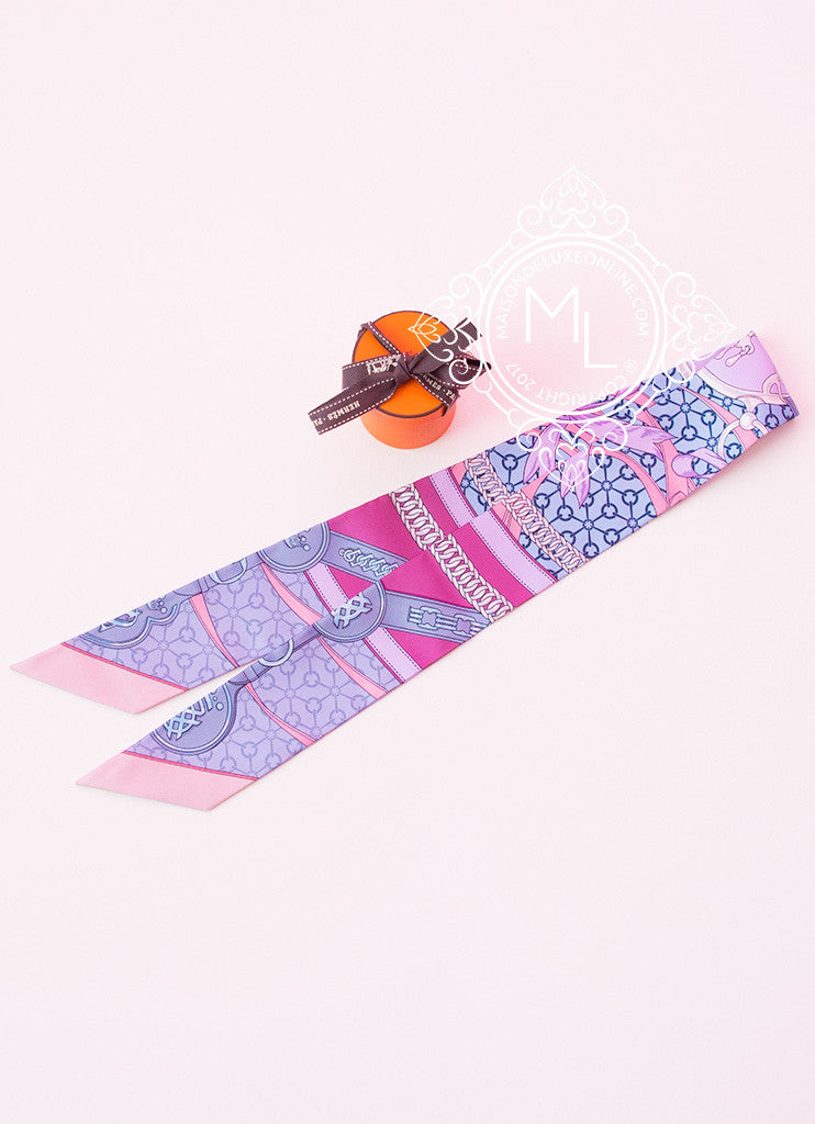 Hermes Violet Pink La Promenade du Matin Twilly Scarf Shawl Wrap