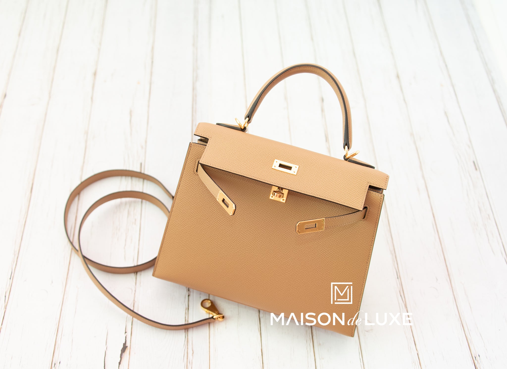 Hermes Kelly Sellier 25 Rouge Sellier Epsom Gold Hardware – Madison Avenue  Couture