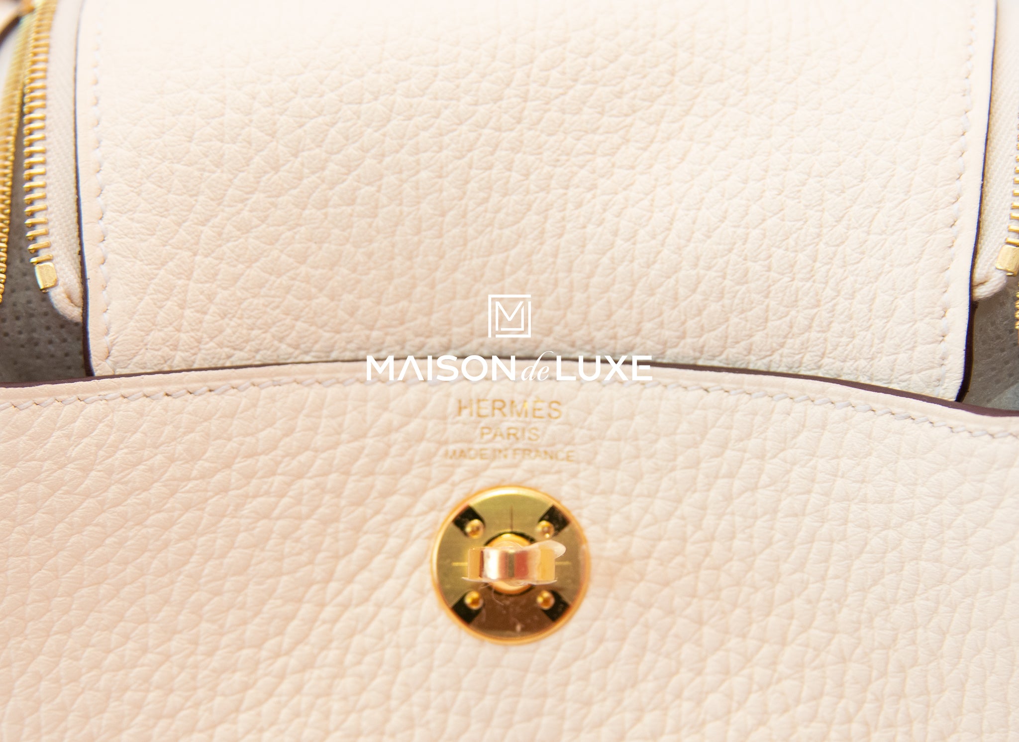 Hermes Lindy bag 26 Nata Clemence leather Gold hardware