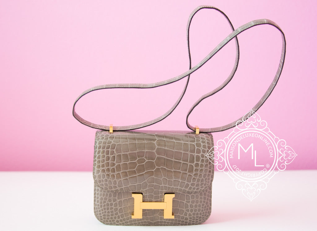 Hermes Vanille Matte Crocodile Constance Mini 18/19 Handbag Bag – MAISON de  LUXE