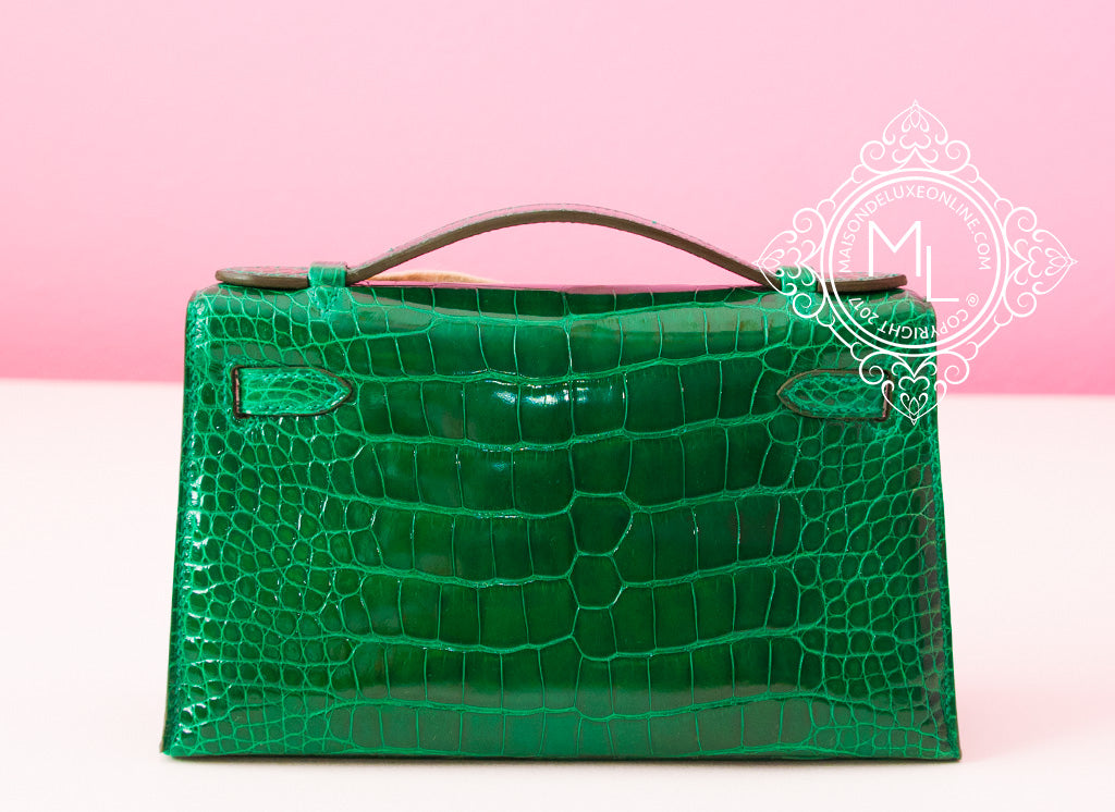 Hermes Vert Emeraude GHW Crocodile Mini Kelly Pochette Clutch - MAISON de  LUXE