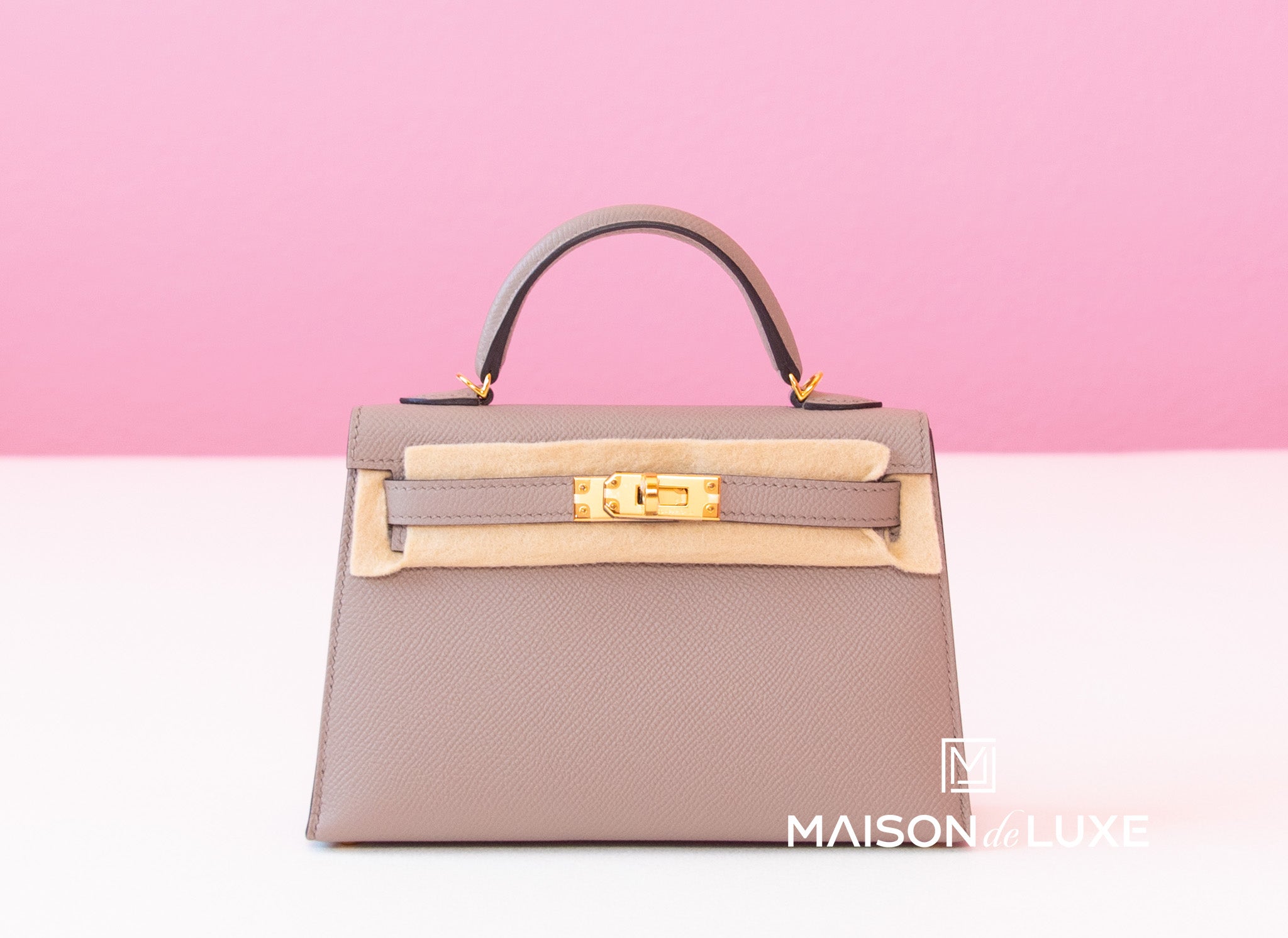 A GRIS ASPHALTE EPSOM LEATHER MINI KELLY 20 II WITH GOLD HARDWARE